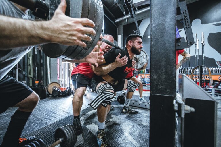 【合トレの効果】合トレが最強のトレーニング方法である理由を5つご紹介 | フィットネス基地